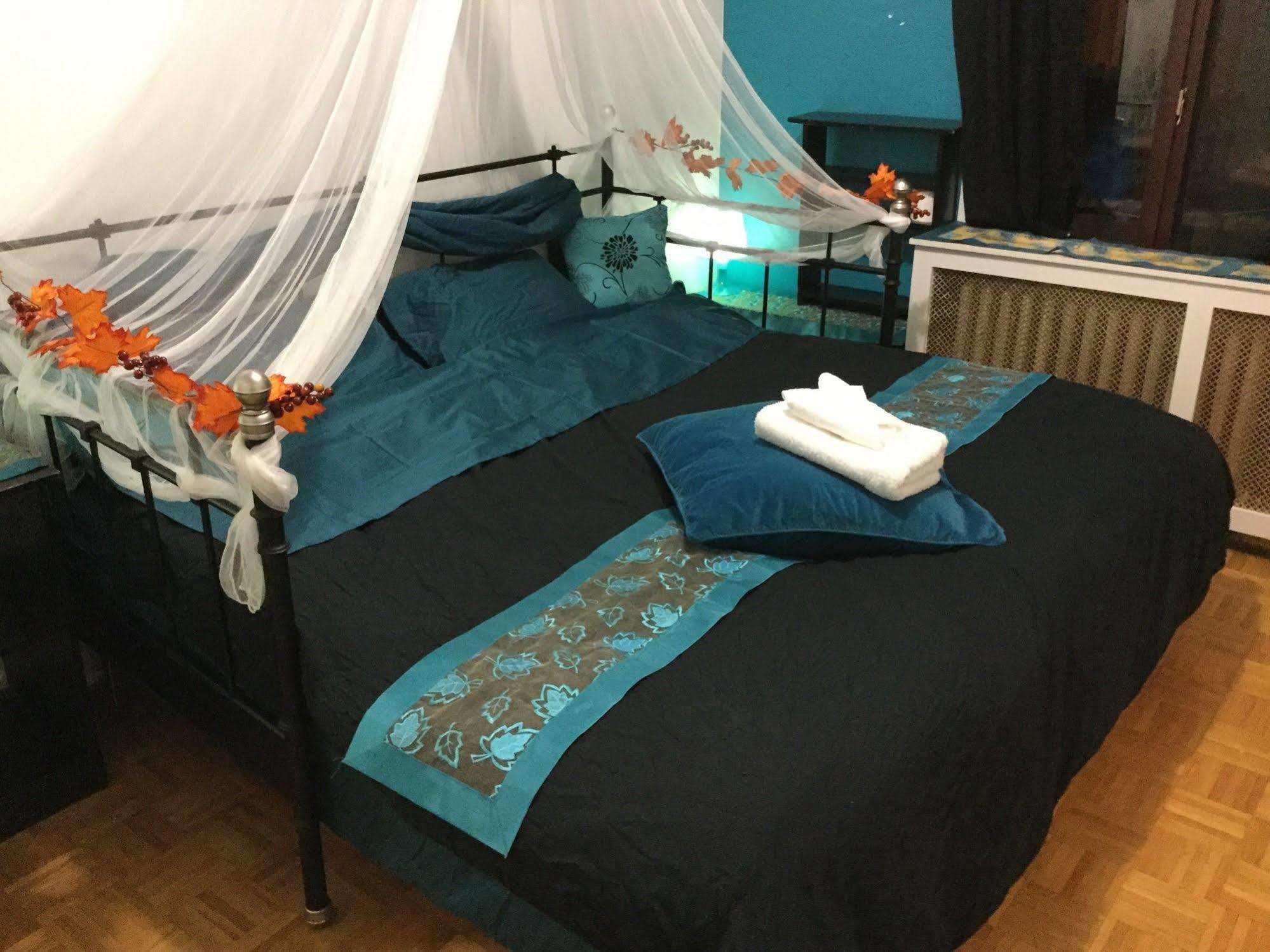 Auberge Reboot Hostel 蒙特利尔 外观 照片