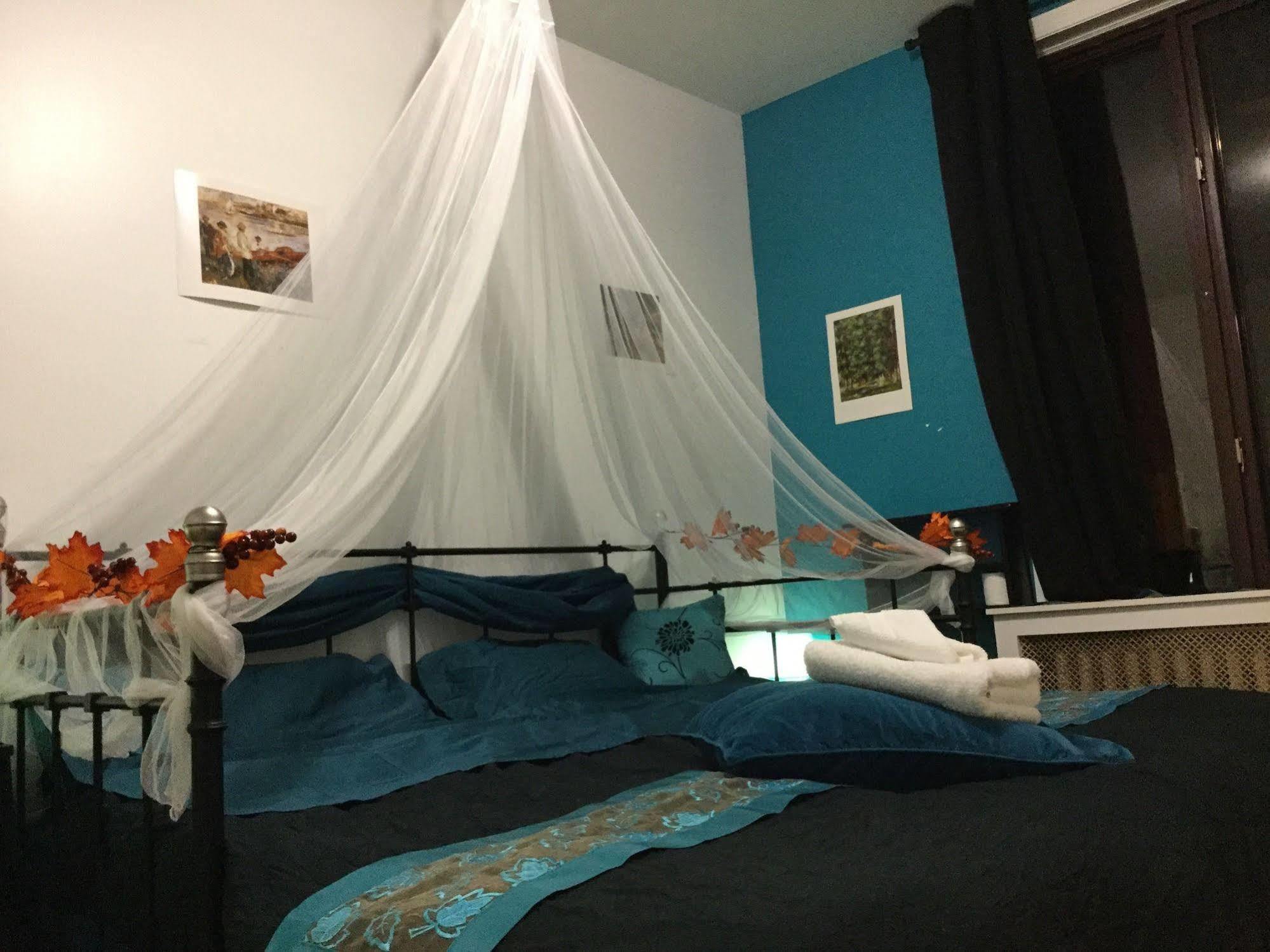 Auberge Reboot Hostel 蒙特利尔 外观 照片